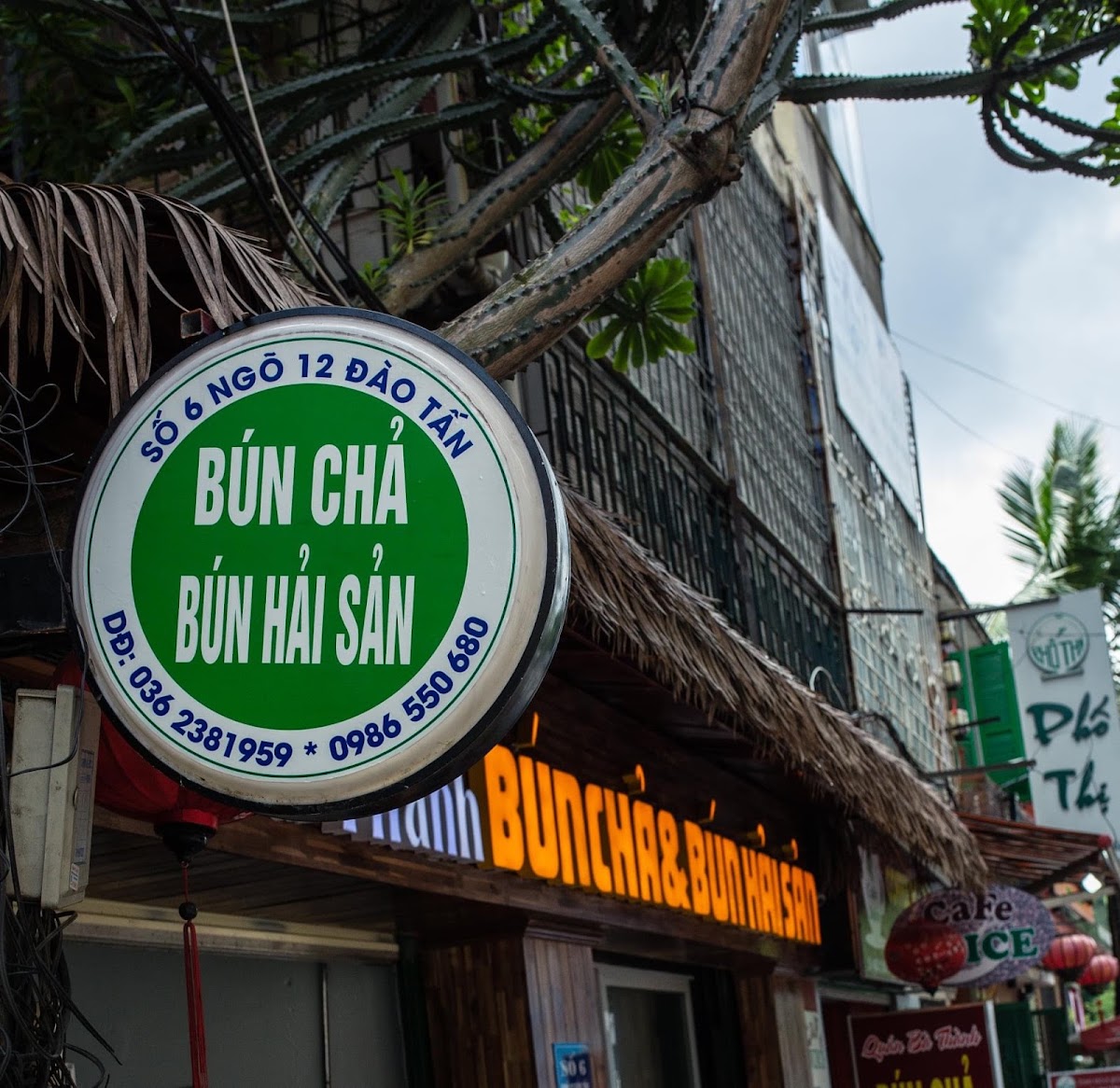 Review địa điểm Bà Thành - Bún chả & Bún Hải Sản trên Google Maps