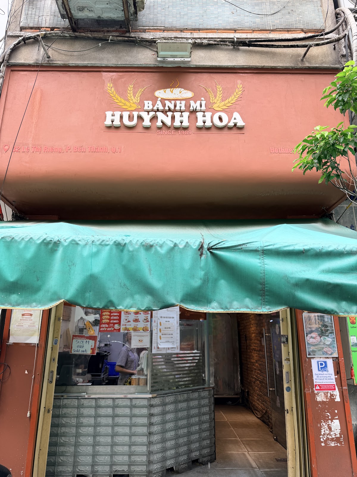 Review địa điểm Bánh Mì Huynh Hoa - Lê Thị Riêng trên Google Maps