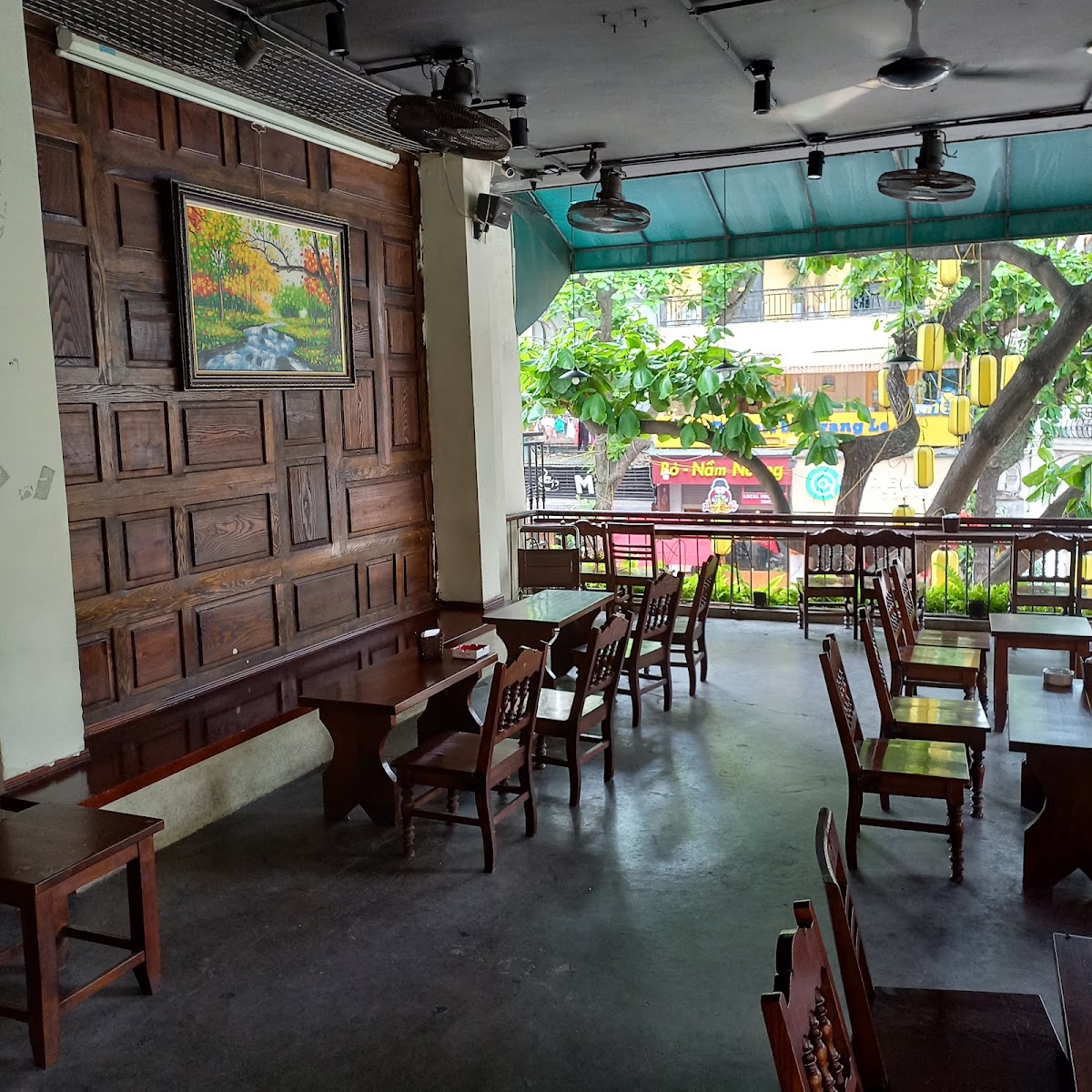 Review địa điểm AHA Cafe trên Google Maps