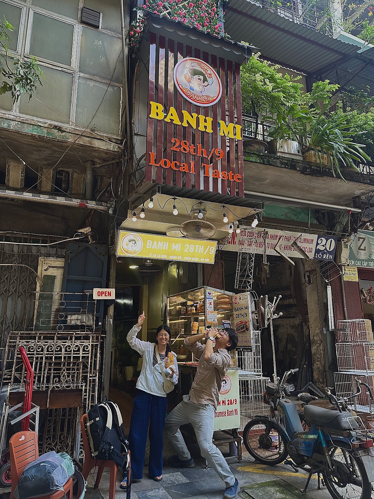 Review Banh Mi 28th/9 on Google Maps