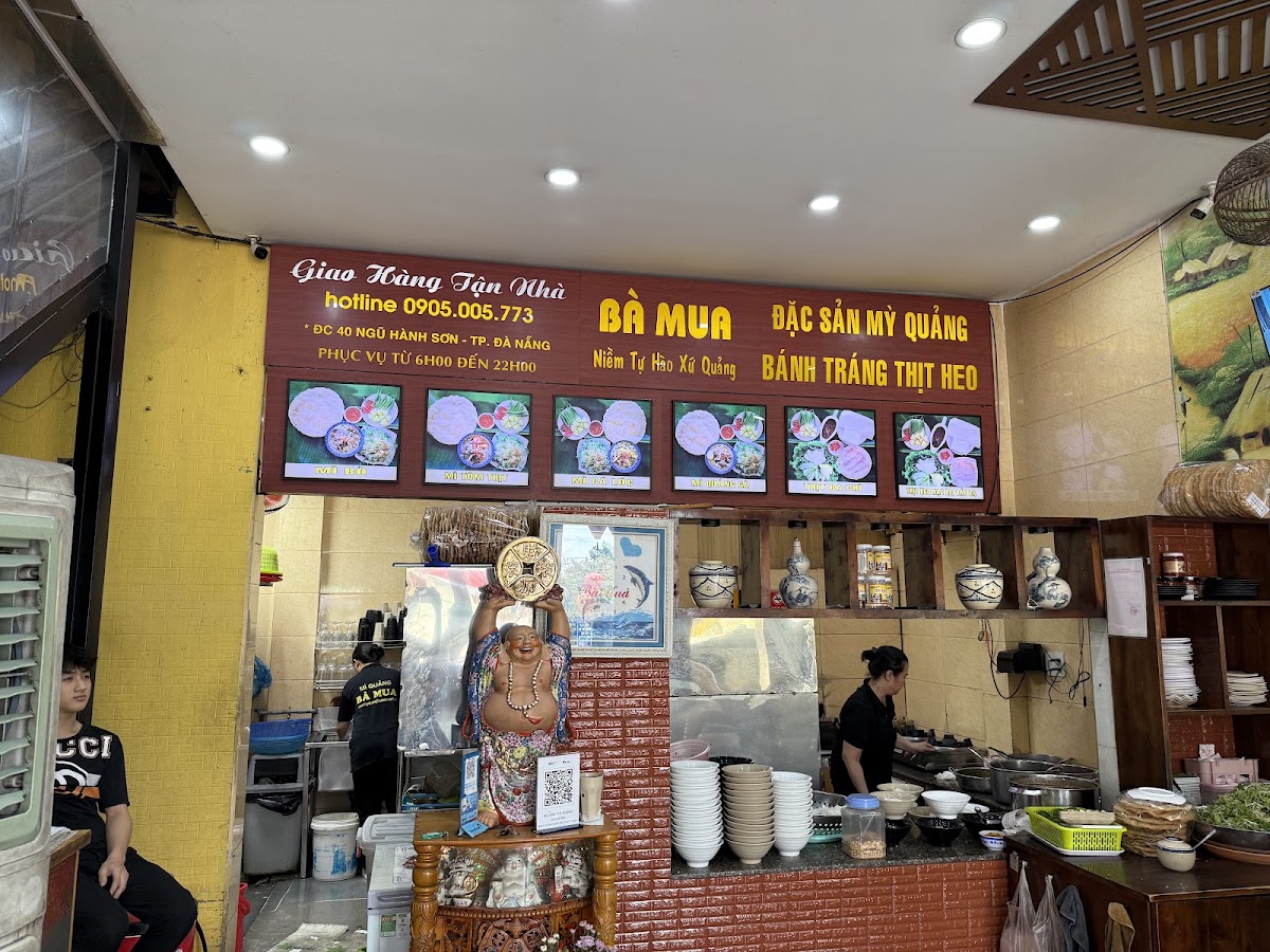 Review địa điểm Mỳ Quảng Bà Mua - 40 Ngũ Hành Sơn trên Google Maps