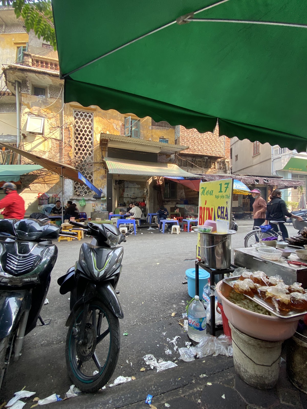 Review địa điểm Bún Chả Hoa trên Google Maps