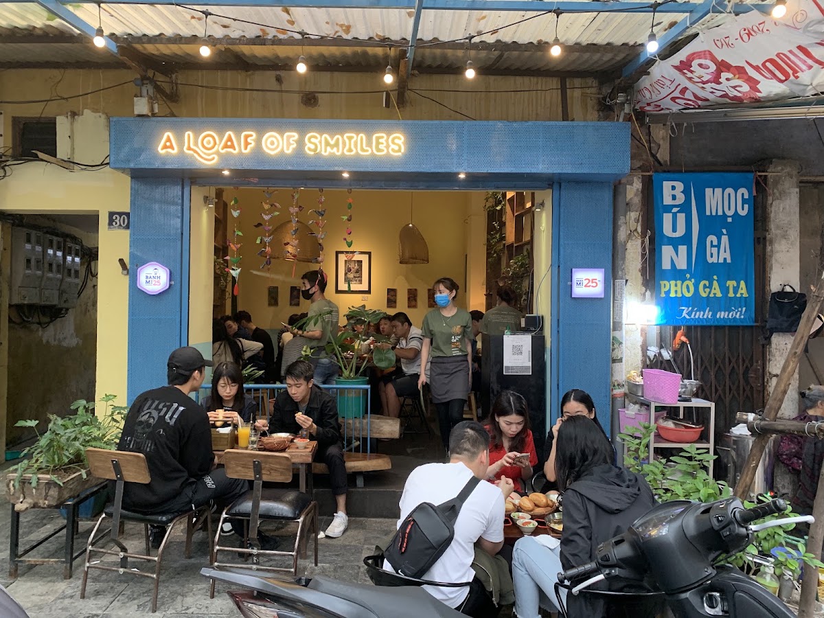 Review Banh Mi 25 on Google Maps