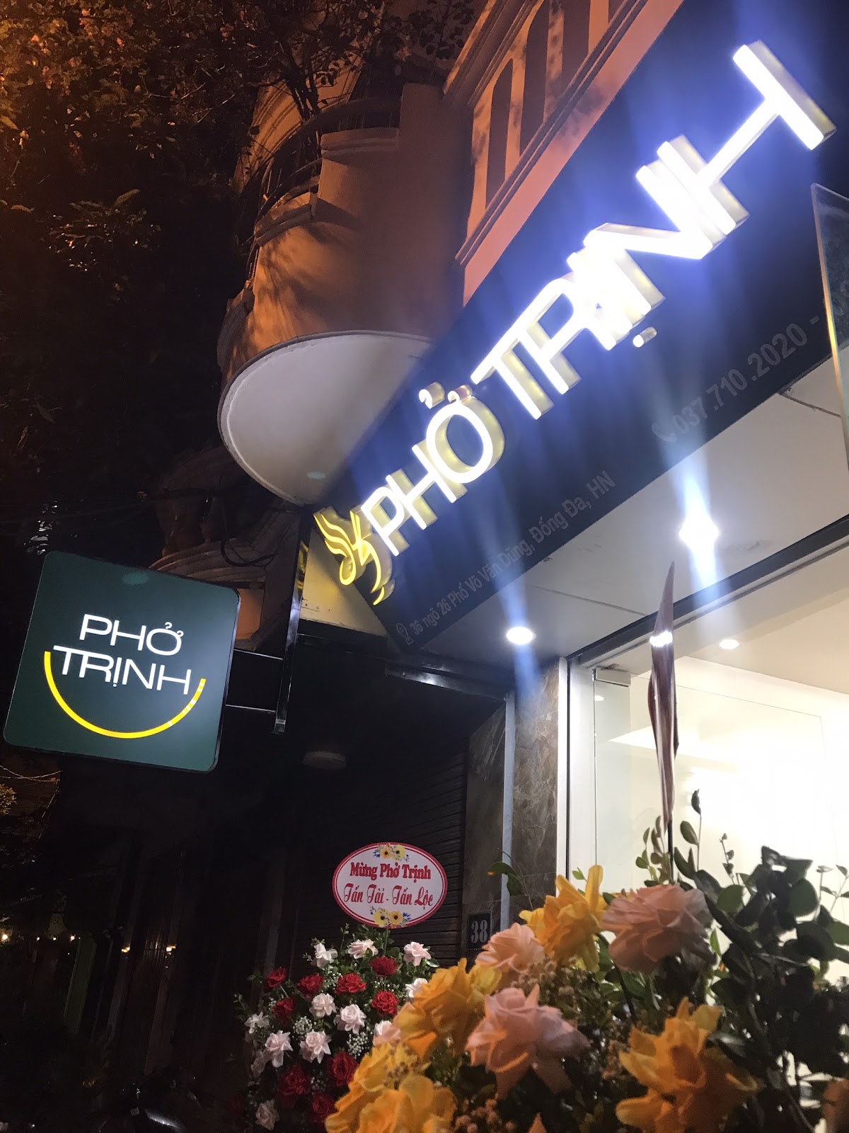 Review địa điểm Phở Trịnh trên Google Maps