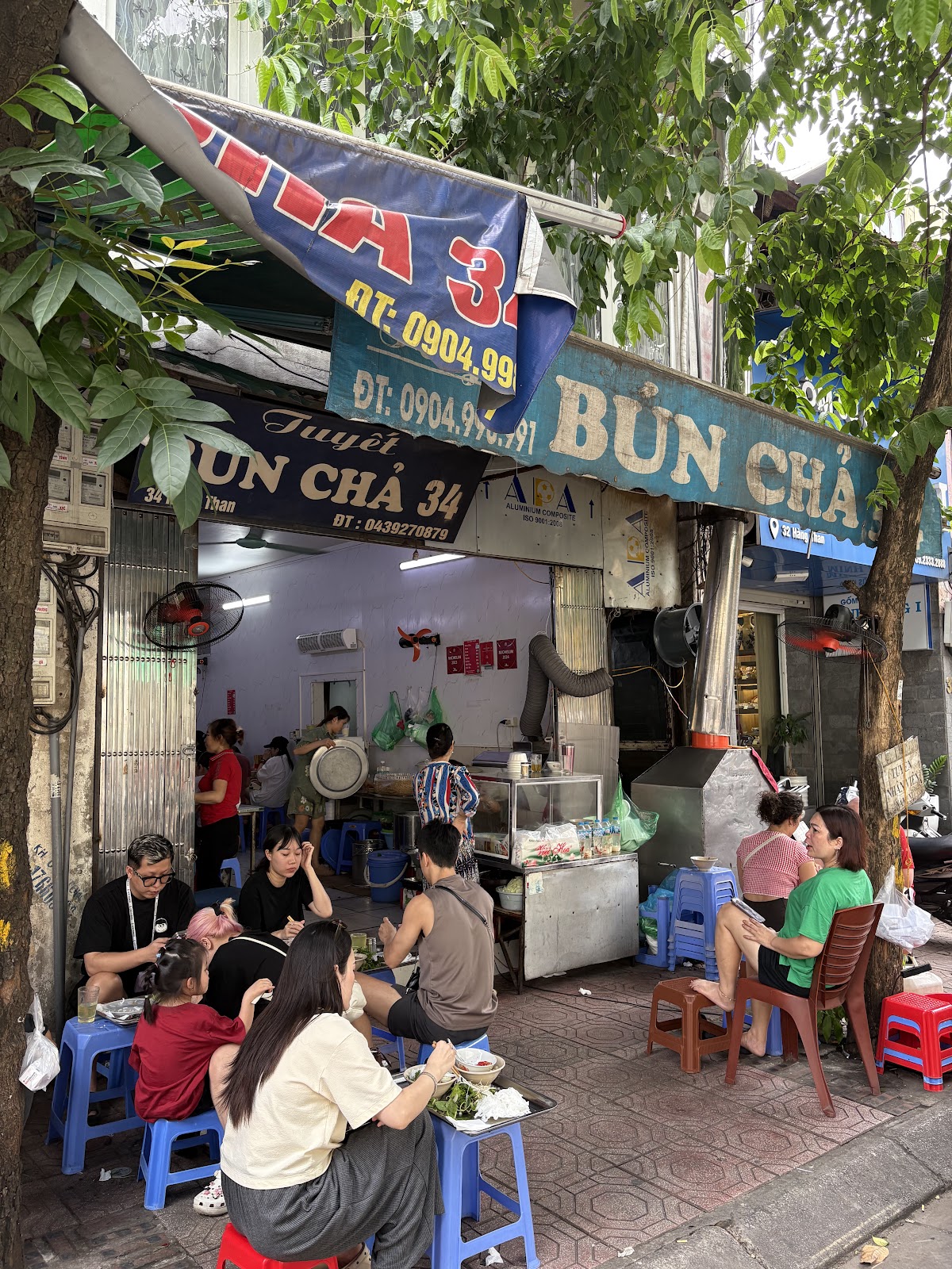 Review địa điểm Tuyết Bún Chả 34 trên Google Maps